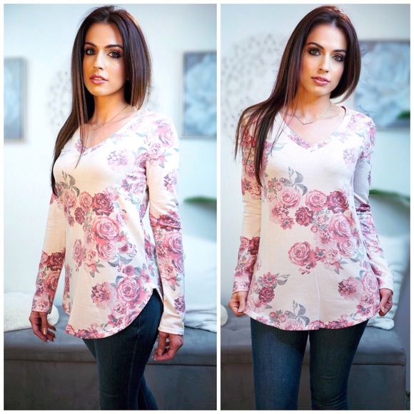 LAST 2! Floral soft long sleeve top - Picture 6 of 6